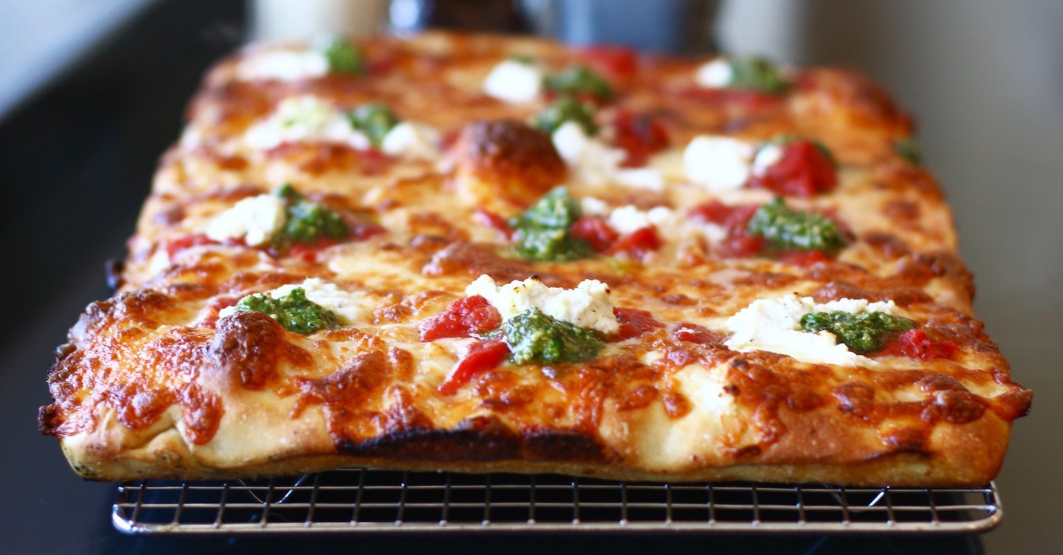 Margherita Pizza - 10 Most Iconic LA Restaurants